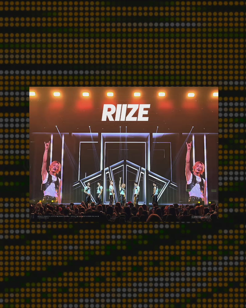 RIIZE “Hand In Air” Poster – Rising Loud Tour Series – LVE119